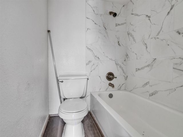 12658 Ashford Meadow Drive B, Houston, TX 77082