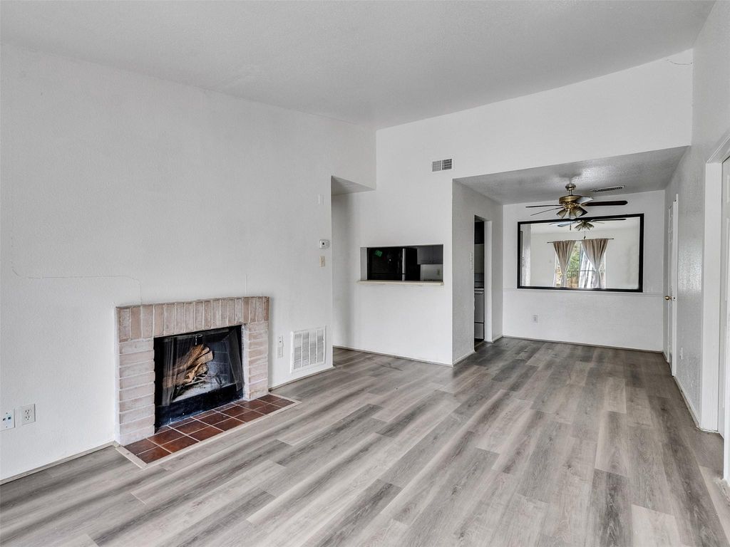 12658 Ashford Meadow Drive B, Houston, TX 77082