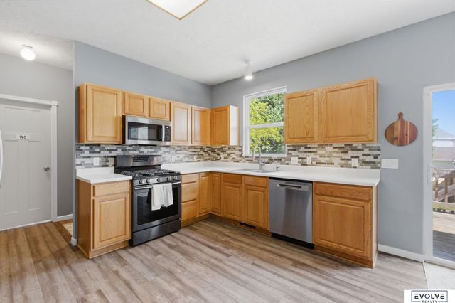 19814 Sycamore Drive, Gretna, NE 68028