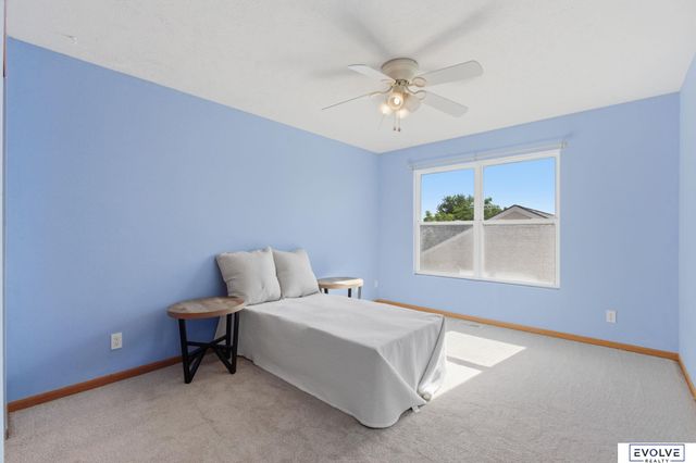 19814 Sycamore Drive, Gretna, NE 68028