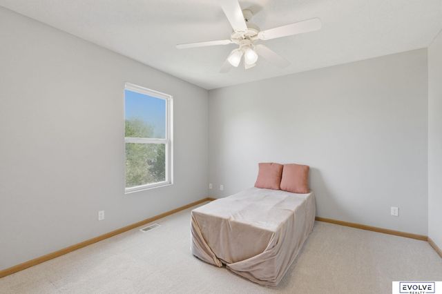 19814 Sycamore Drive, Gretna, NE 68028