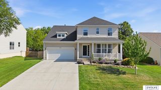 19814 Sycamore Drive, Gretna, NE 68028