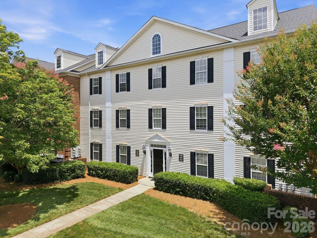 4010 Town Center Road, Harrisburg, NC 28075