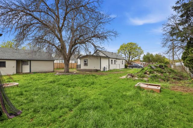 11822 E 6th Ave, Spokane Valley, WA 99206