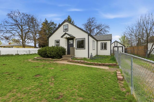 11822 E 6th Ave, Spokane Valley, WA 99206