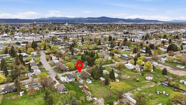 11822 E 6th Ave, Spokane Valley, WA 99206