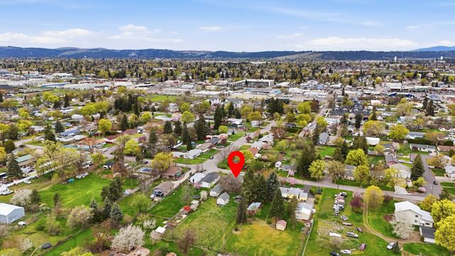 11822 E 6th Ave, Spokane Valley, WA 99206