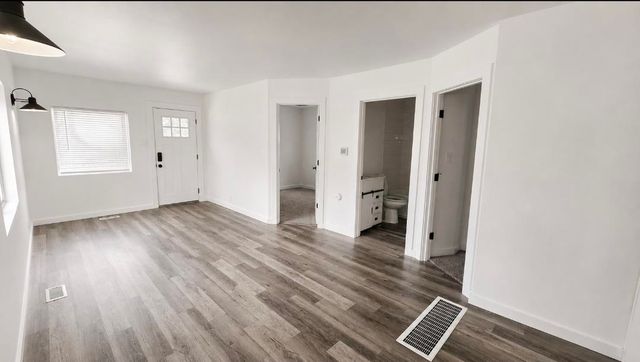 11822 E 6th Ave, Spokane Valley, WA 99206