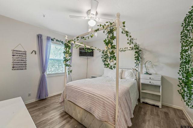 14553 Stone Creek Dr, Tyler, TX 75709