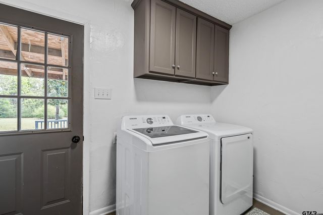 14553 Stone Creek Dr, Tyler, TX 75709