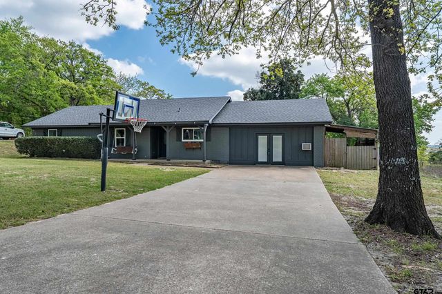 14553 Stone Creek Dr, Tyler, TX 75709