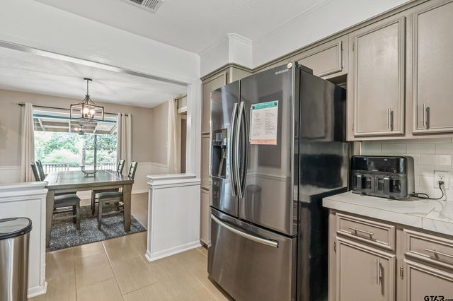 14553 Stone Creek Dr, Tyler, TX 75709