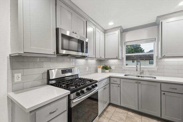 4429 Tonawanda Drive, Houston, TX 77035
