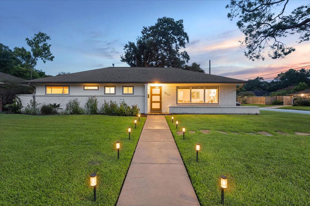 4429 Tonawanda Drive, Houston, TX 77035