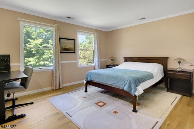 55 Delaware Ave, Long Hill Twp., NJ 07980