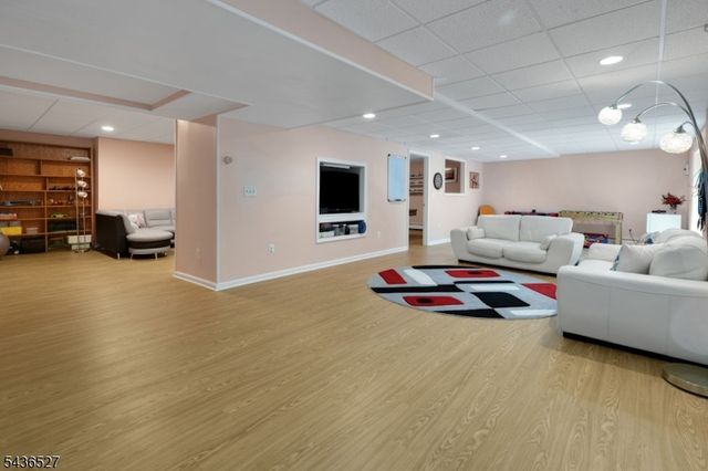 55 Delaware Ave, Long Hill Twp., NJ 07980