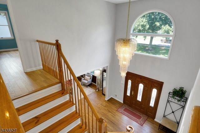55 Delaware Ave, Long Hill Twp., NJ 07980