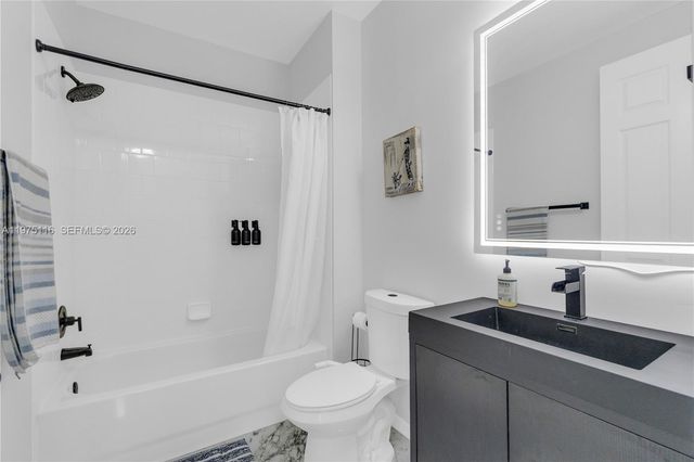 1019 W Longport Cir 5A, Delray Beach, FL 33444