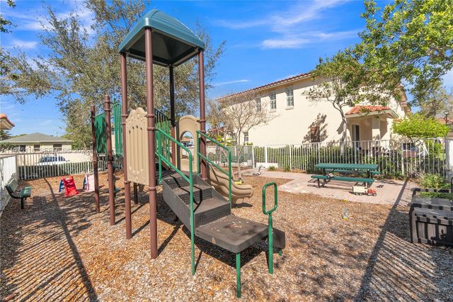 1019 W Longport Cir 5A, Delray Beach, FL 33444