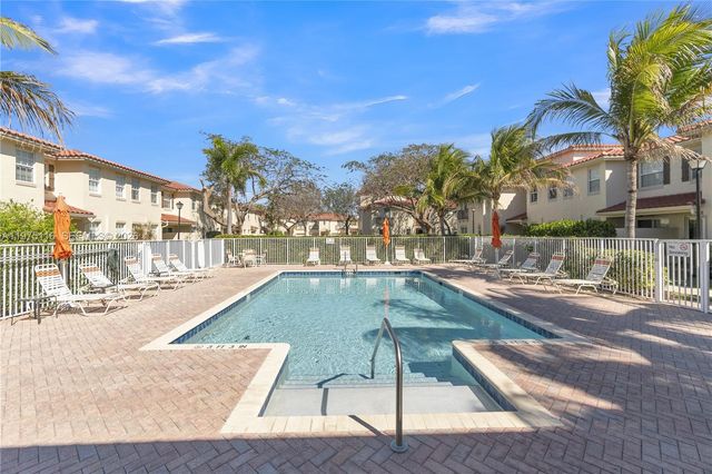 1019 W Longport Cir 5A, Delray Beach, FL 33444
