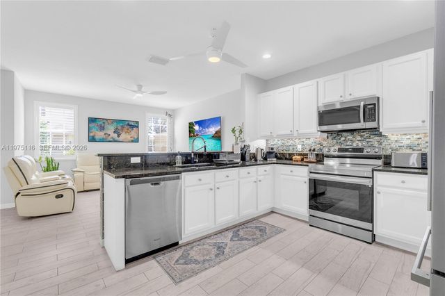1019 W Longport Cir 5A, Delray Beach, FL 33444