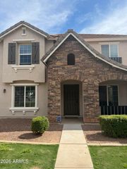 878 S HUISH Drive lot 105, Gilbert, AZ 85296