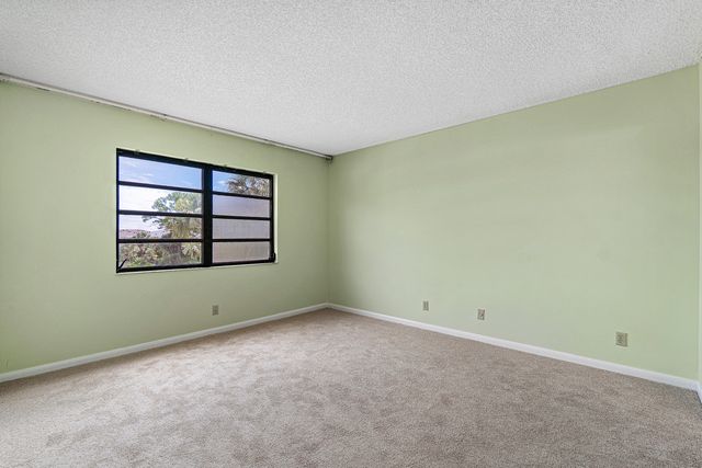 4640 LUCERNE LAKES Boulevard W 303, Lake Worth, FL 33467