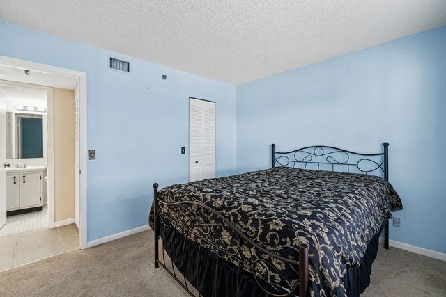 4640 LUCERNE LAKES Boulevard W 303, Lake Worth, FL 33467