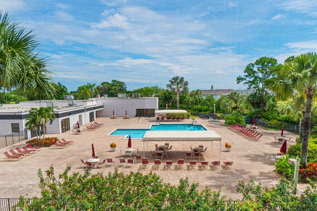 4640 LUCERNE LAKES Boulevard W 303, Lake Worth, FL 33467