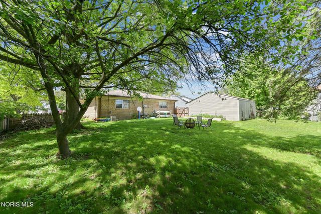 1227 Cypress Creek Lane, Toledo, OH 43615