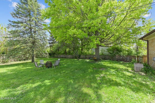 1227 Cypress Creek Lane, Toledo, OH 43615