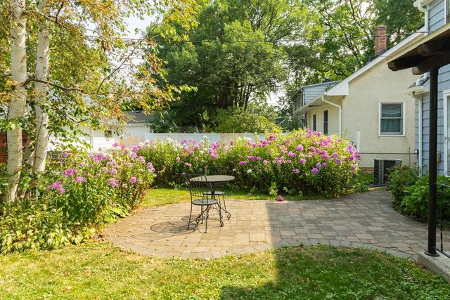 1616 Alameda Street, Saint Paul, MN 55117