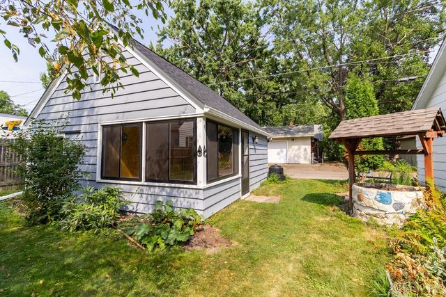1616 Alameda Street, Saint Paul, MN 55117