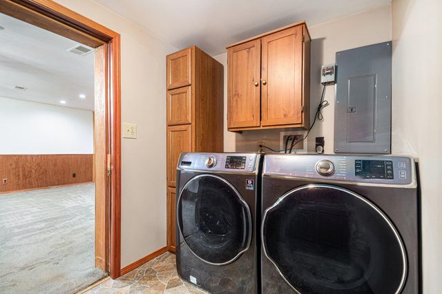 2743 N Michigan 140 Highway, Watervliet Twp, MI 49098