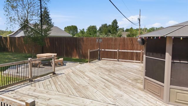 2743 N Michigan 140 Highway, Watervliet Twp, MI 49098
