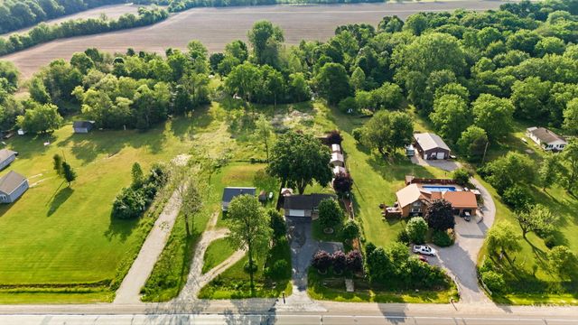 2743 N Michigan 140 Highway, Watervliet Twp, MI 49098