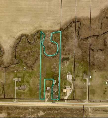 2743 N Michigan 140 Highway, Watervliet Twp, MI 49098
