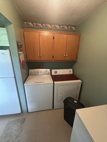 206 Beth Page Rd, Estill Springs, TN 37330