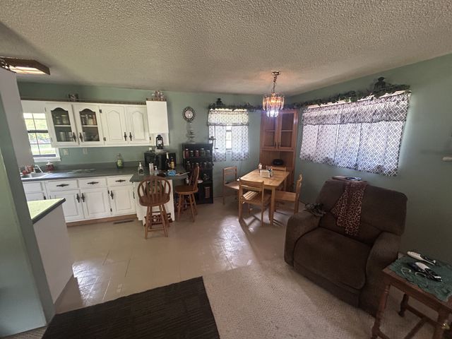 206 Beth Page Rd, Estill Springs, TN 37330