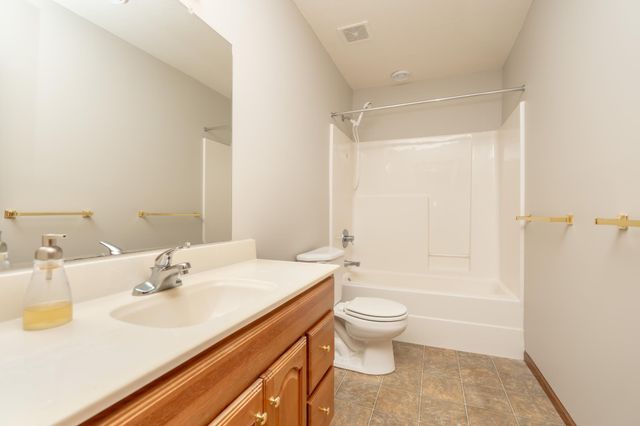 508 Doherty Avenue SE, New Prague, MN 56071