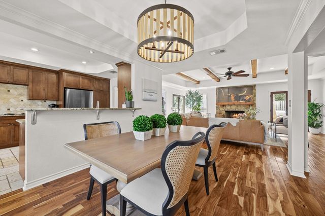 622 Robin Dale DR, Lakeway, TX 78734