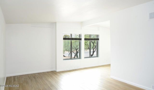 6120 N Pomona Road, Tucson, AZ 85704