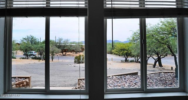 6120 N Pomona Road, Tucson, AZ 85704