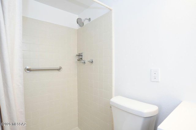 6120 N Pomona Road, Tucson, AZ 85704