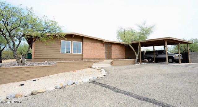 6120 N Pomona Road, Tucson, AZ 85704