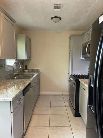 5206 Madden Lane, Houston, TX 77048