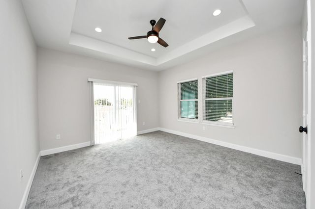 6910 J W Peavy Drive, Houston, TX 77011