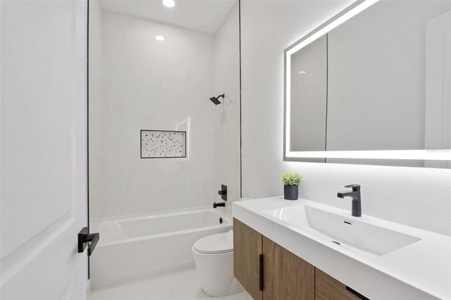 5783 BRENMAR AVENUE, North Port, FL 34291