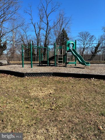 5284 MERGANSER WAY, Bensalem, PA 19020