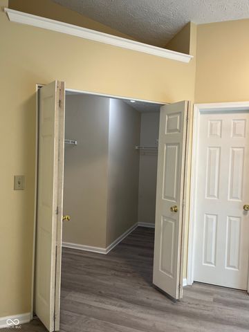 2914 Inverrary Court, Indianapolis, IN 46234